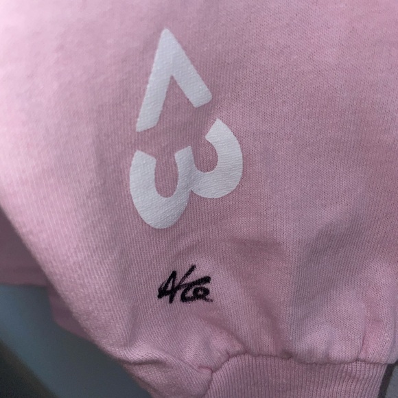 NOAH BECK UR LUVD SIGNED SHIRT - Picture 2 of 5